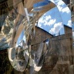 Presque Magritte. ספירלה מזכוכית  בסגנון מגריט